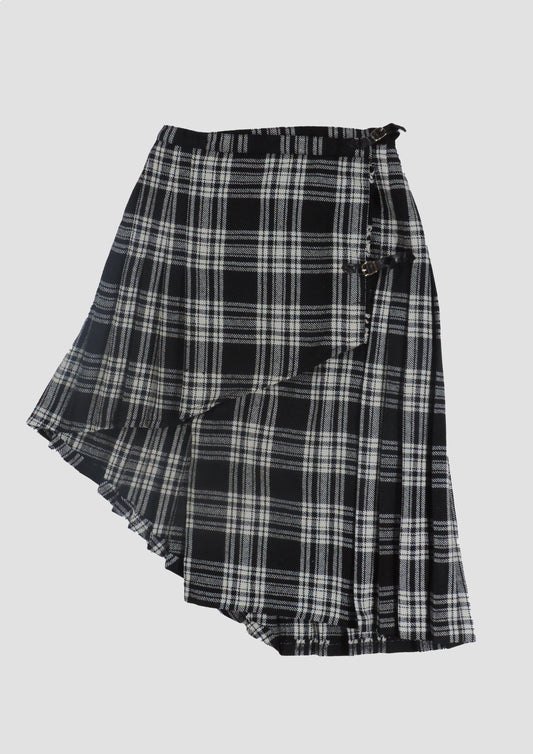 BLACK ASYMETRIC CHECKED SKIRT