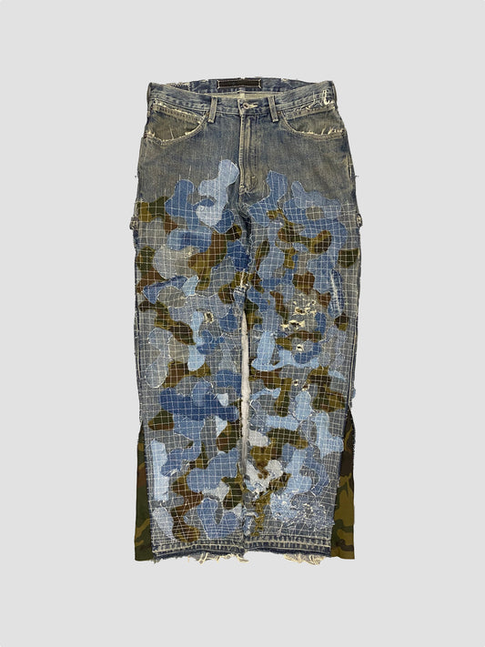 CAMO FLARED JEANS